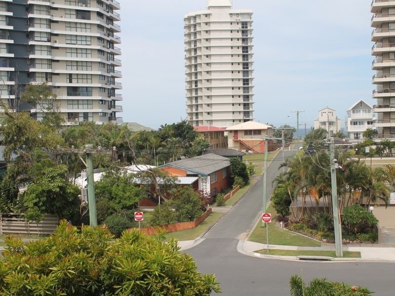 46/11 Breaker Street, Main Beach QLD 4217