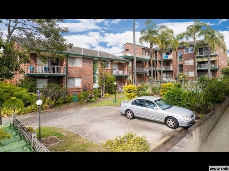 1/210 Scarborough Street, Southport QLD 4215