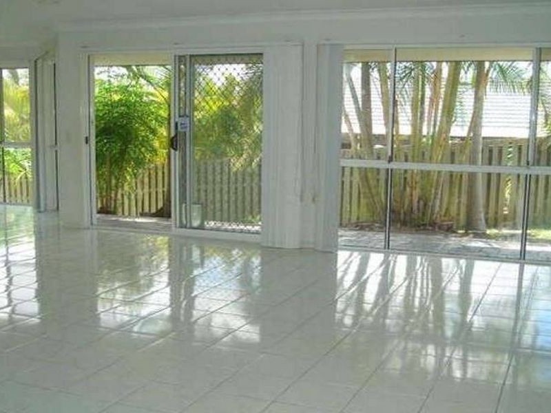 6 Portland Court, Parkwood QLD 4214