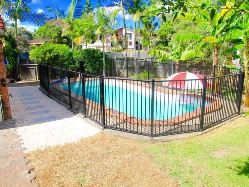 66 Pappas Way, Carrara QLD 4211