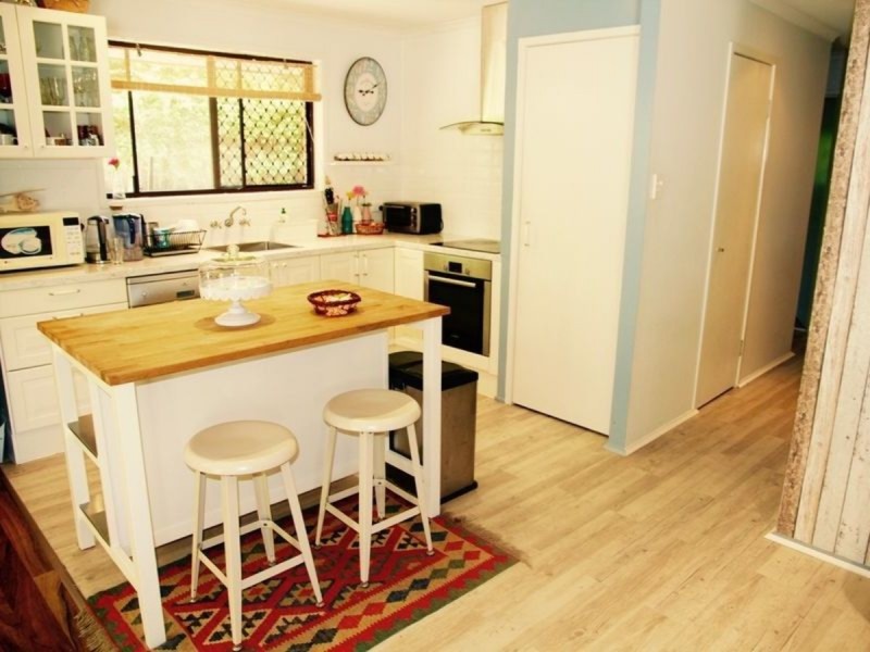 66 Pappas Way, Carrara QLD 4211