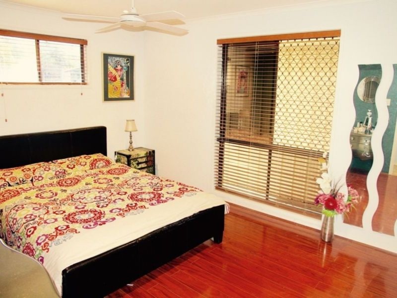 66 Pappas Way, Carrara QLD 4211