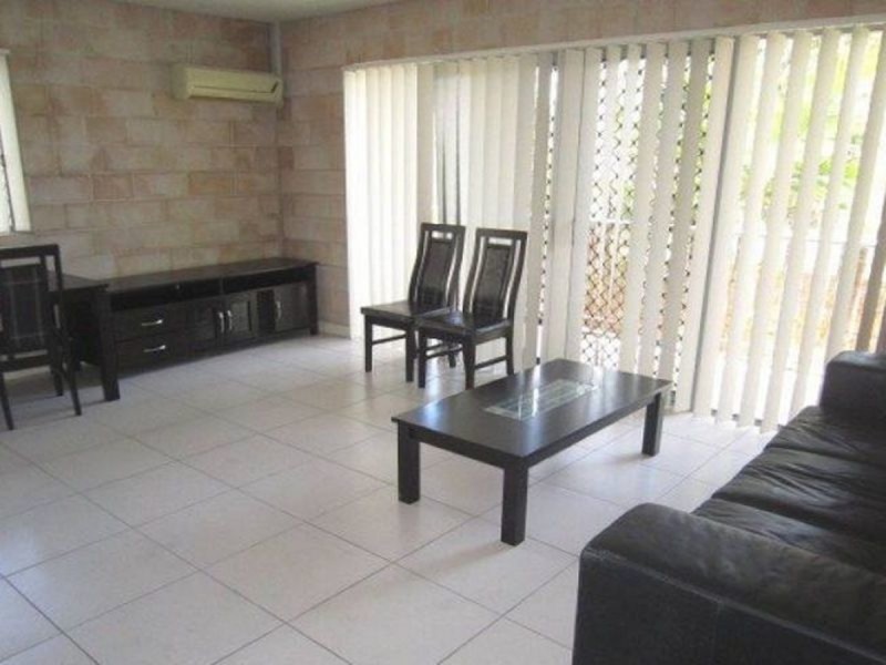 1/148 High Street, Southport QLD 4215