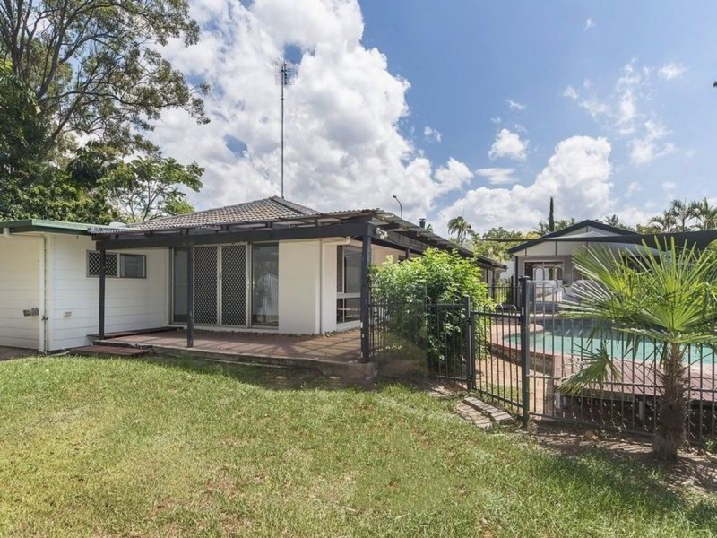 209 Discovery Drive, Helensvale QLD 4212