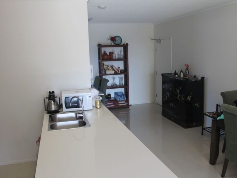 15/171 Scarborough Street, Southport QLD 4215