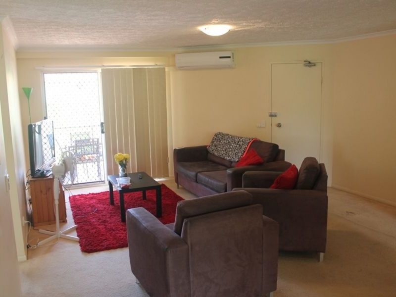 12/7-11 Johnston Street, Southport QLD 4215