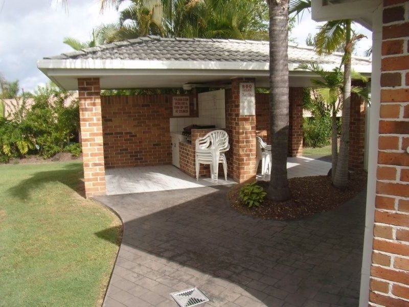 13/97 Edmund Rice Drive, Southport QLD 4215