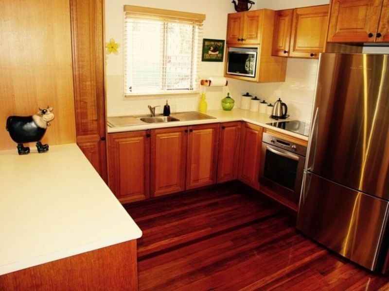 18 Boronia Drive, Southport QLD 4215