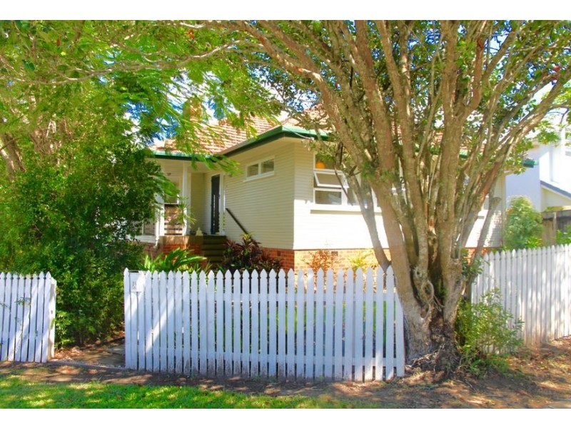 26 Chester Terrace, Southport QLD 4215