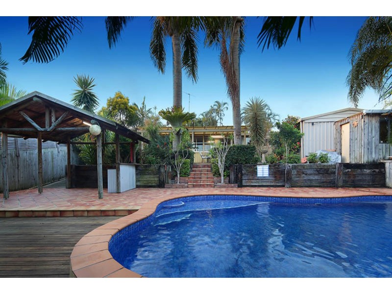 29 Plateau Crescent, Carrara QLD 4211