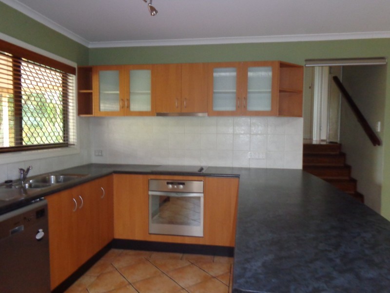 23 Berrigan Street, Southport QLD 4215