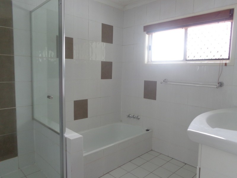 23 Berrigan Street, Southport QLD 4215