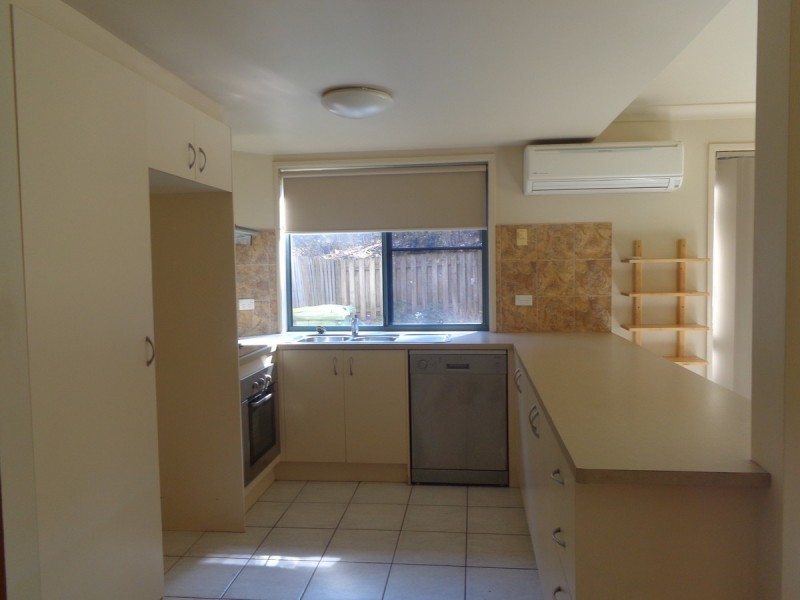 3/121 Greenacre Drive, Parkwood QLD 4214