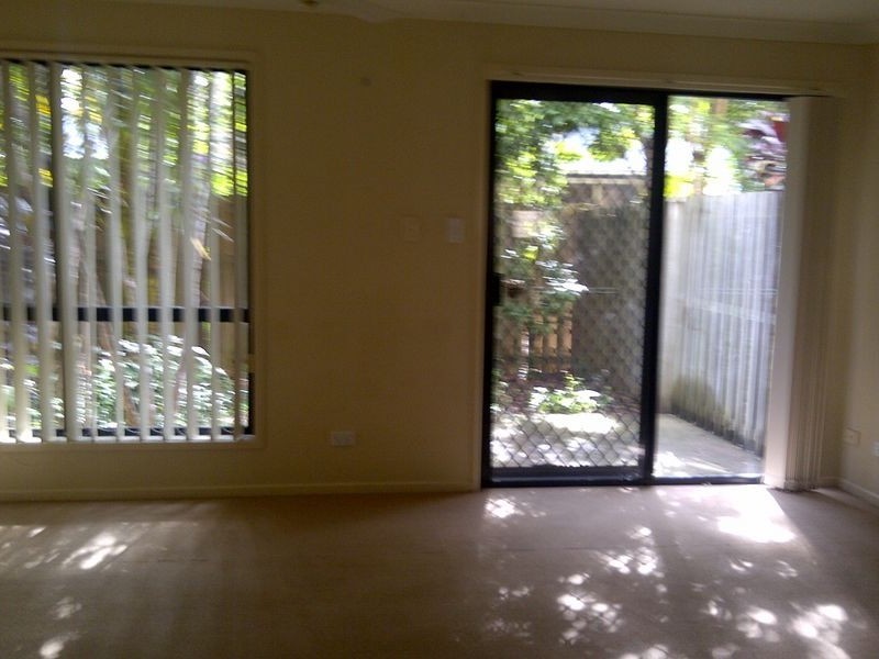 6/119 Pohlman Street, Southport QLD 4215