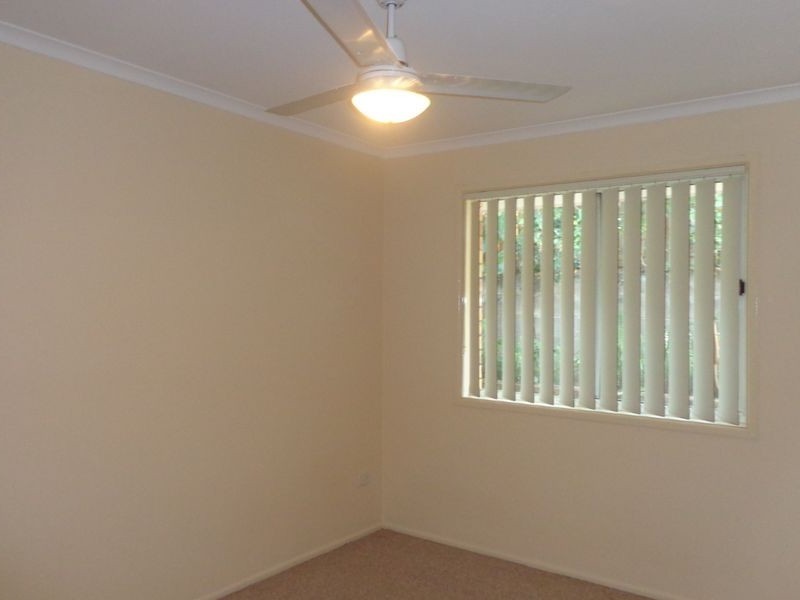 2/18 Corunna Crescent, Ashmore QLD 4214