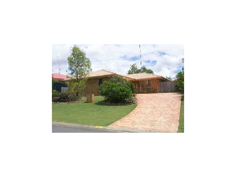 4 Marilyn Monroe Court, Parkwood QLD 4214