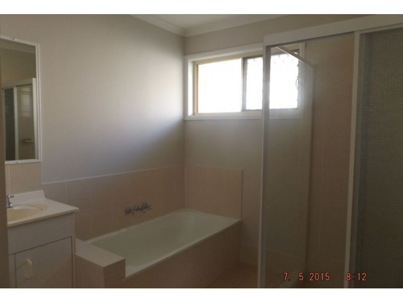 4 Marilyn Monroe Court, Parkwood QLD 4214