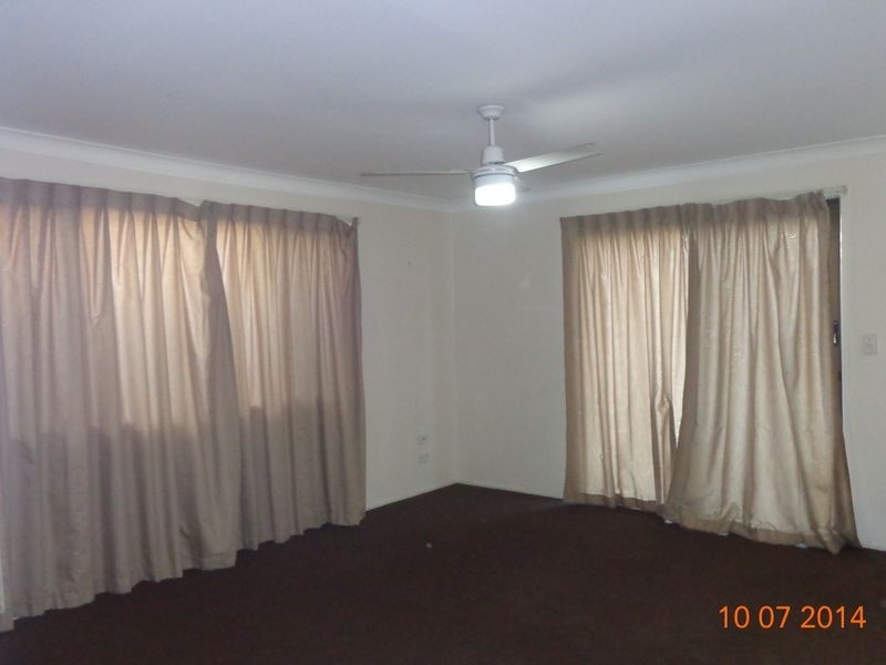 2/79 Worendo Street, Southport QLD 4215