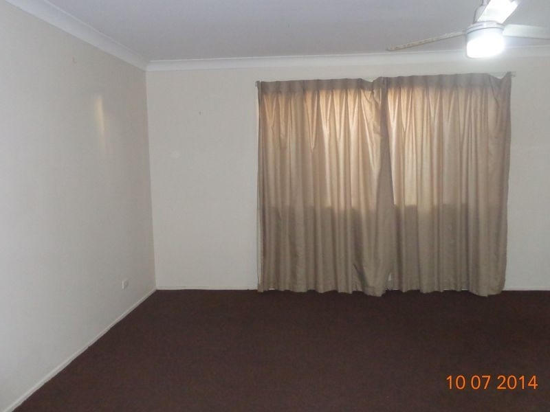 2/79 Worendo Street, Southport QLD 4215