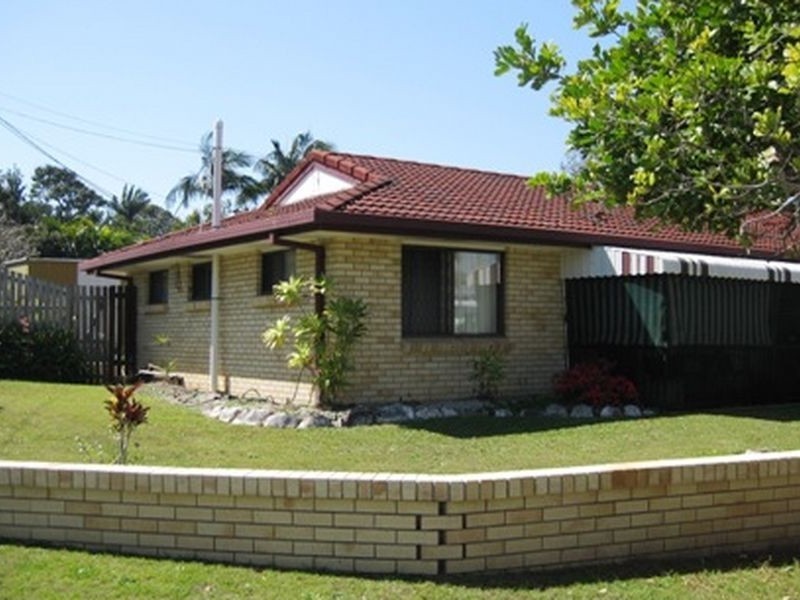 1/19 Terrigal Crescent, Southport QLD 4215