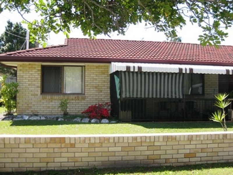 1/19 Terrigal Crescent, Southport QLD 4215