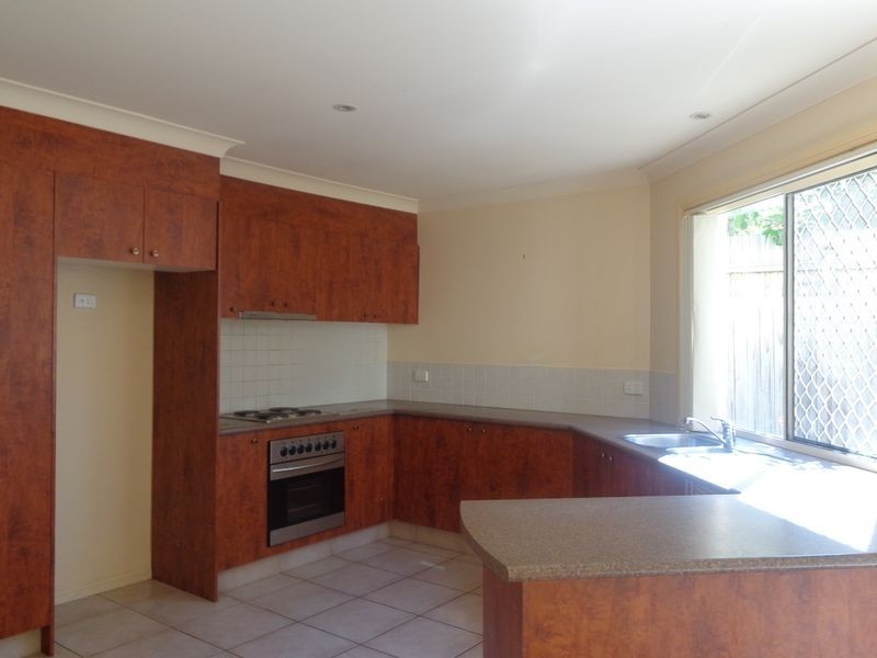 1/113 Pohlman Street, Southport QLD 4215