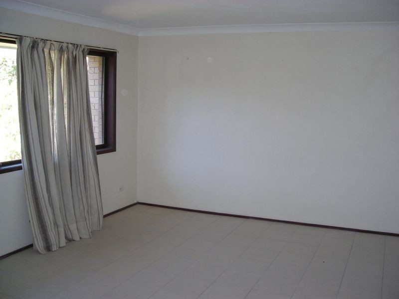 1/25 Enid Avenue, Southport QLD 4215