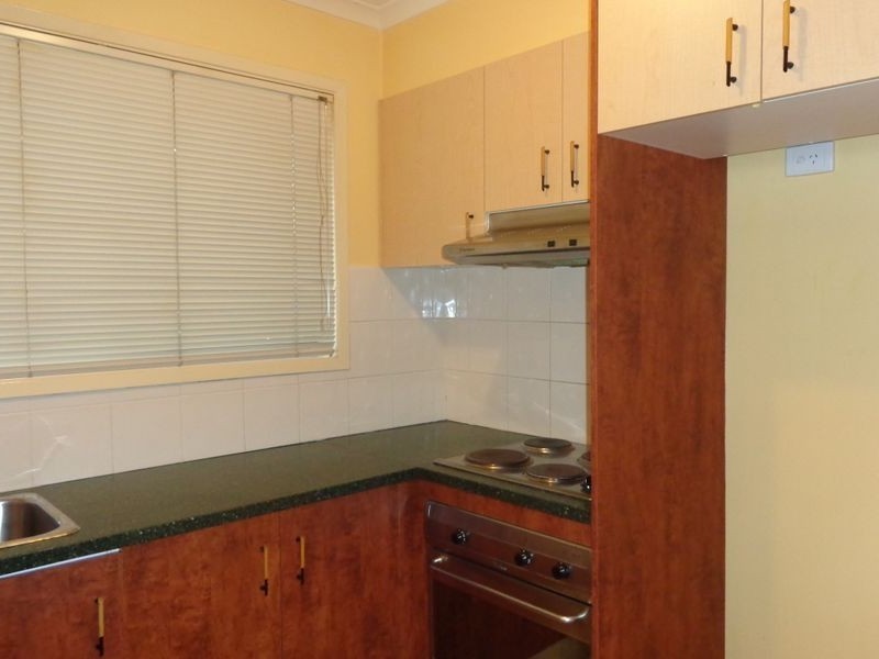 2/16 Madang Crescent, Runaway Bay QLD 4216