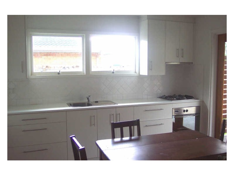 9 Moonah Avenue, Southport QLD 4215