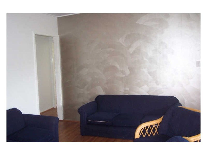 9 Moonah Avenue, Southport QLD 4215