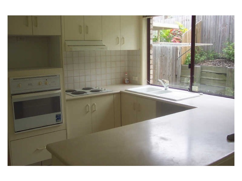 10/212 Central Street, Labrador QLD 4215