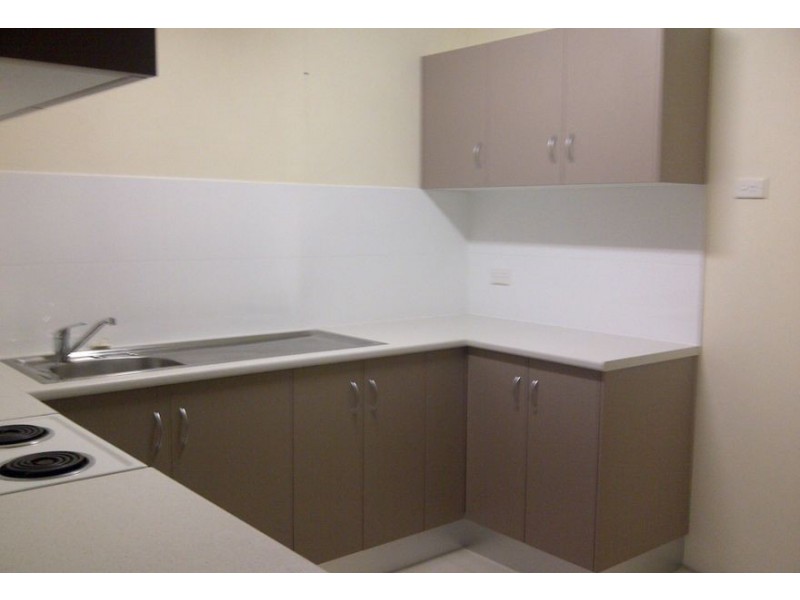 14/210 Scarborough Street, Southport QLD 4215