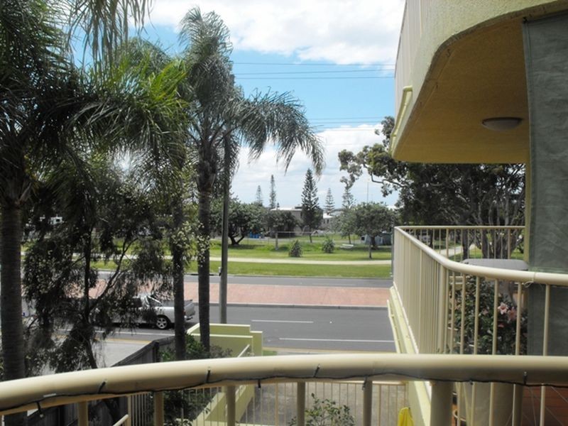 6/146 Marine Parade, Southport QLD 4215