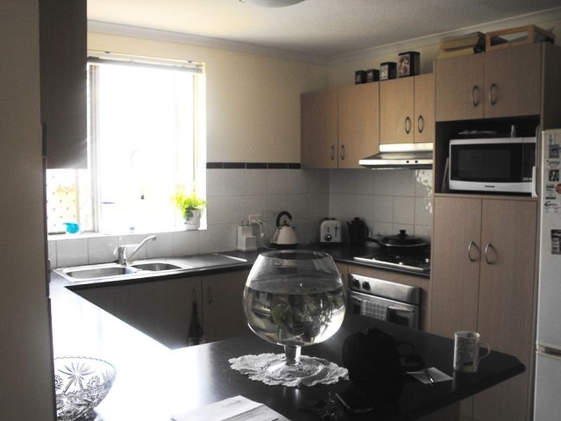 6/146 Marine Parade, Southport QLD 4215