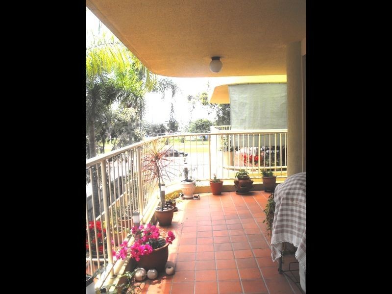 6/146 Marine Parade, Southport QLD 4215