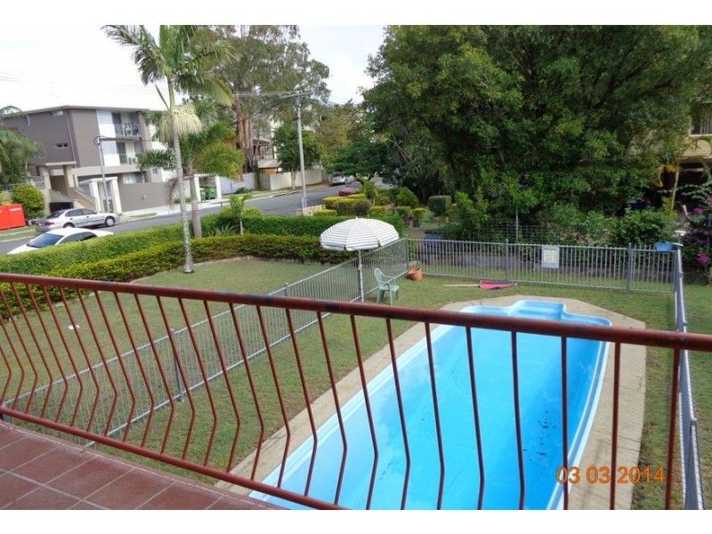 3/5 Rose Street, Southport QLD 4215