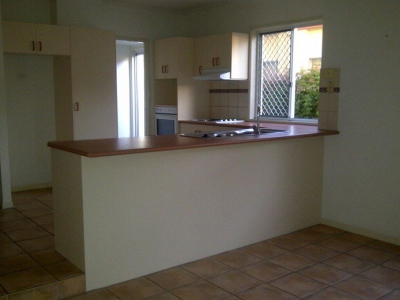 2/6 King Street, Southport QLD 4215