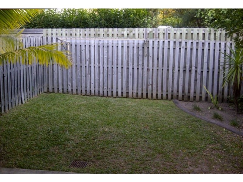 2/6 King Street, Southport QLD 4215