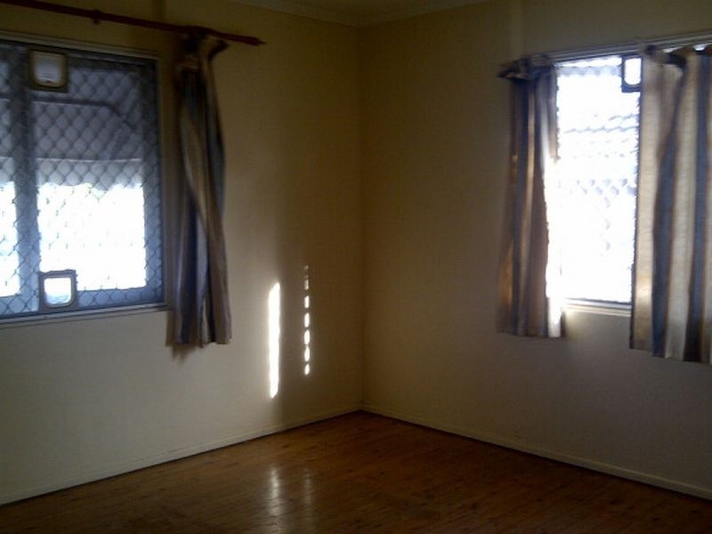 43 Anne Street, Southport QLD 4215