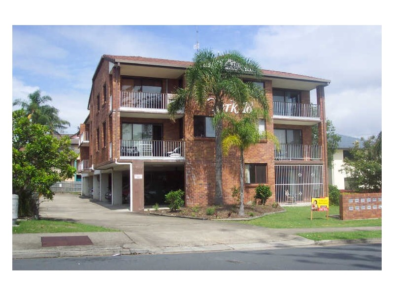 2/18 Garden Street, Southport QLD 4215