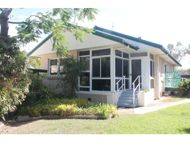 15 Water Street, Southport QLD 4215