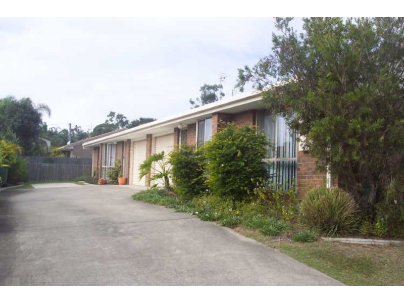 1/9 Coventry Court, Labrador QLD 4215