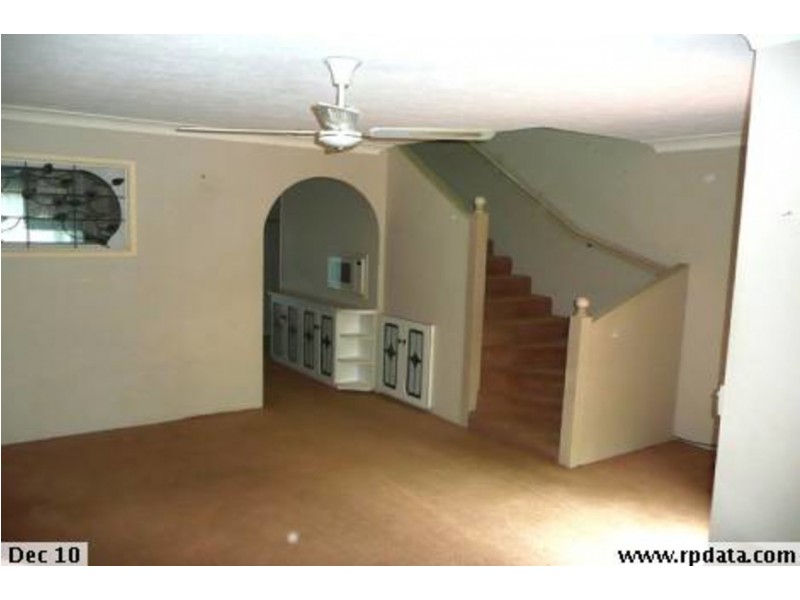 2/18 Lather Street, Southport QLD 4215