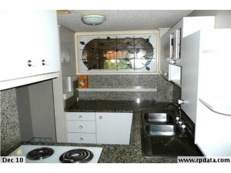 2/18 Lather Street, Southport QLD 4215