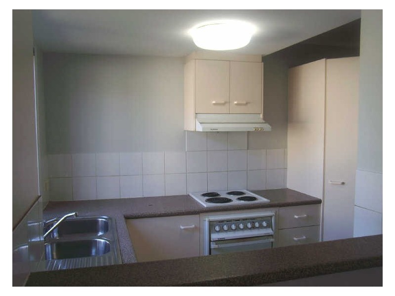 8/52 Margaret Street, Southport QLD 4215