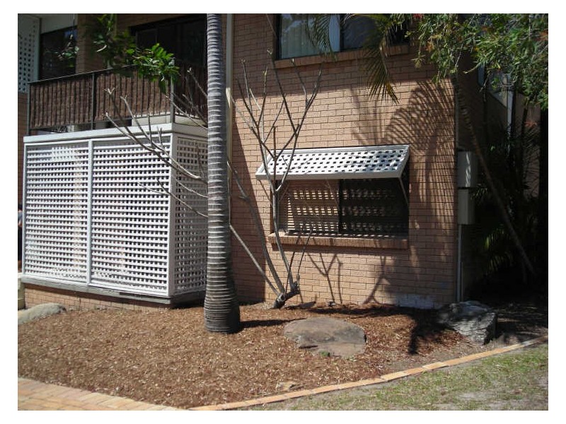 2/109 High Street, Southport QLD 4215