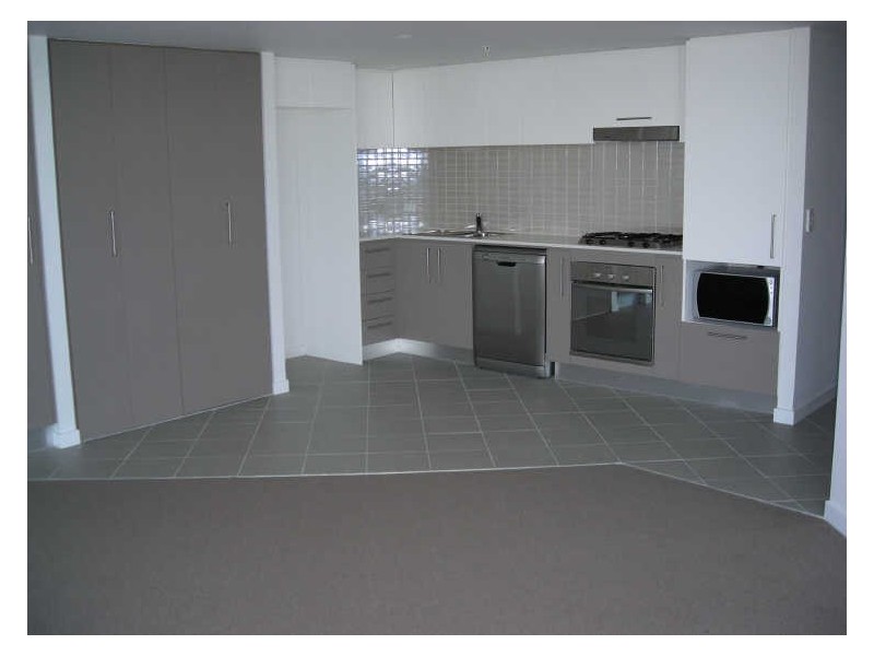 1126/56 Scarborough Street, Southport QLD 4215