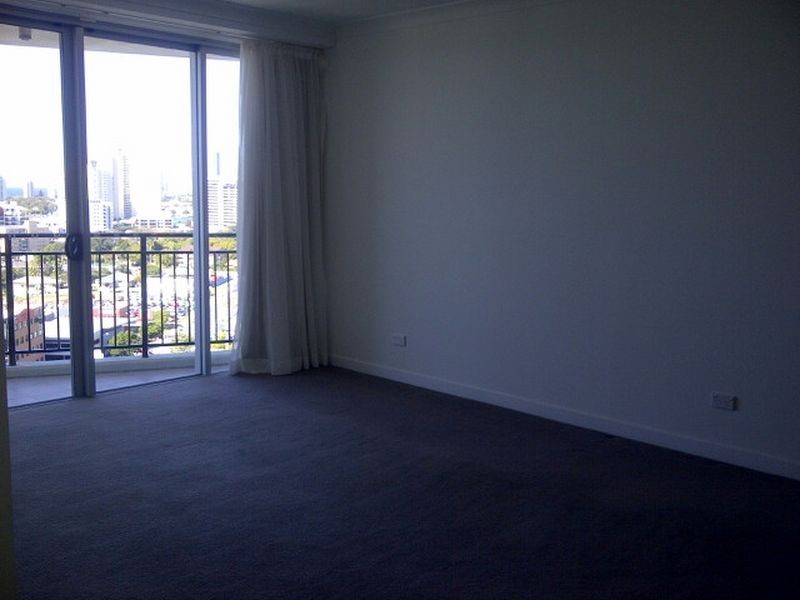 1126/56 Scarborough Street, Southport QLD 4215