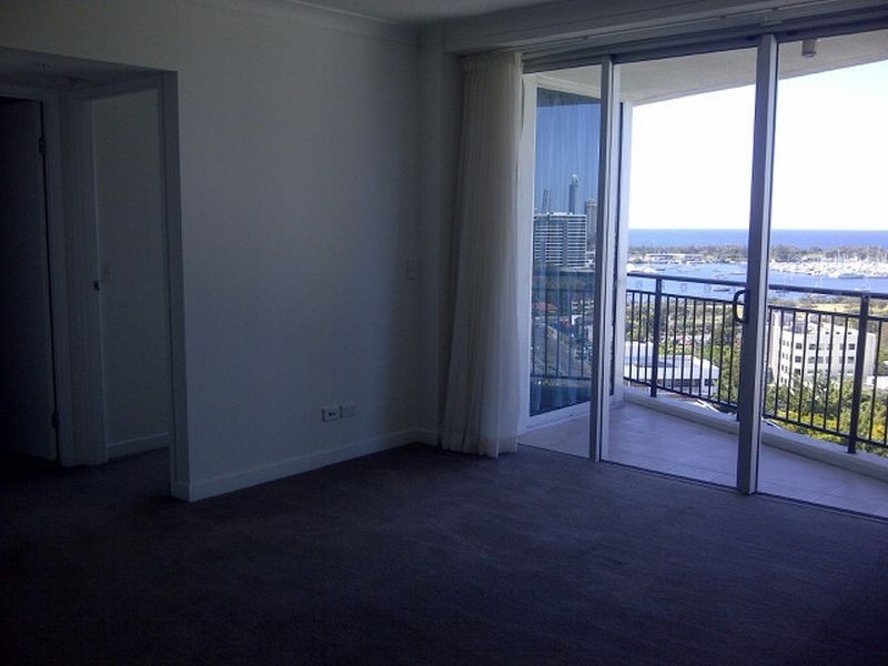 1126/56 Scarborough Street, Southport QLD 4215