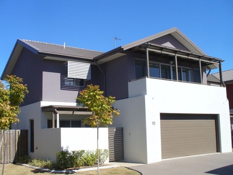 10/215a Benowa Road, Benowa QLD 4217